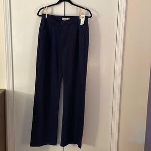 30/10 Long Abercrombie and fitch navy blue loose leg trousers